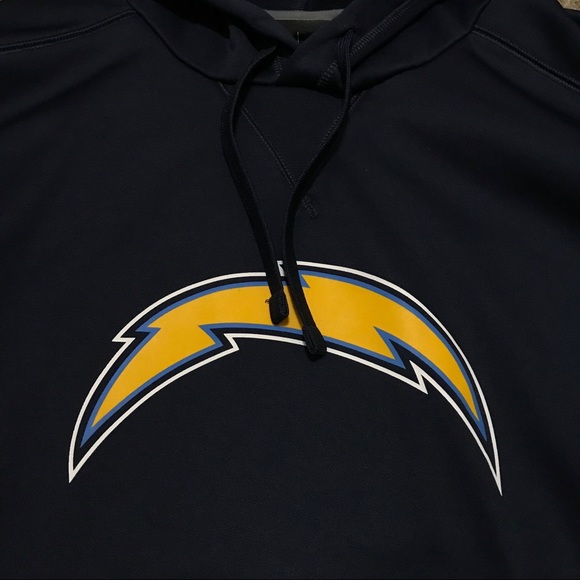 Los Angeles Chargers Nike Hoodie - Picture 2 of 4